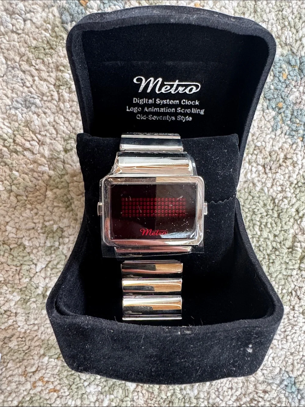 Metro Silver Digital Watch with Red Display Model WW001